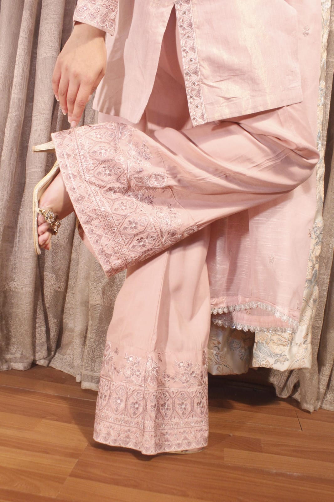 3 Piece Ready to Wear Outfit - Image 3