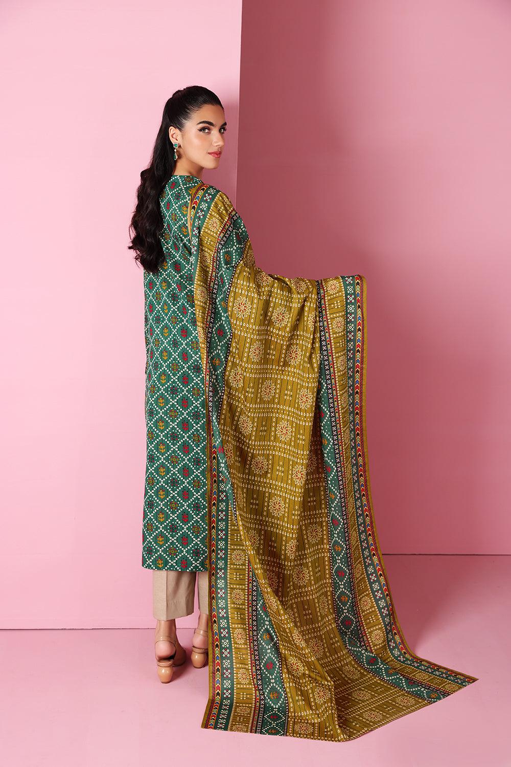 3 Piece – Printed Lawn Suit (Nishat Linen) - Image 3